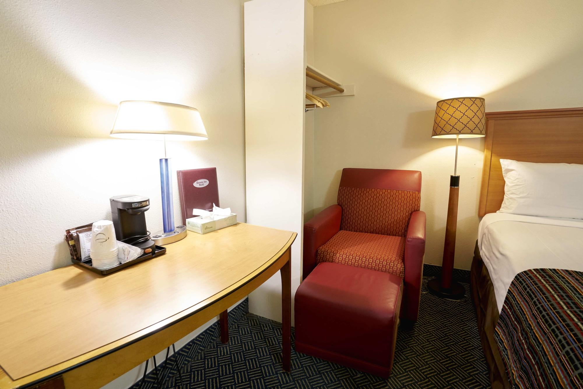 Skyway Inn - Seatac Dış mekan fotoğraf