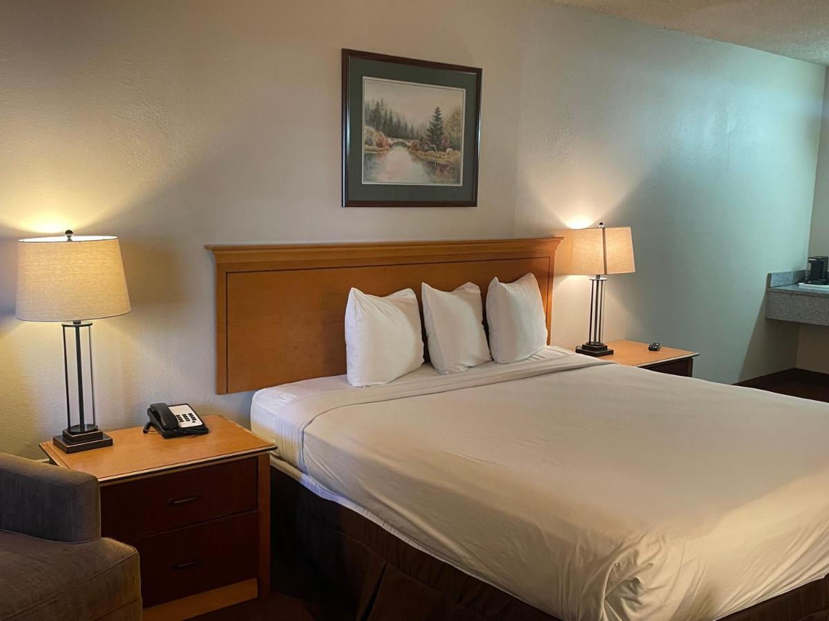 Skyway Inn - Seatac Dış mekan fotoğraf